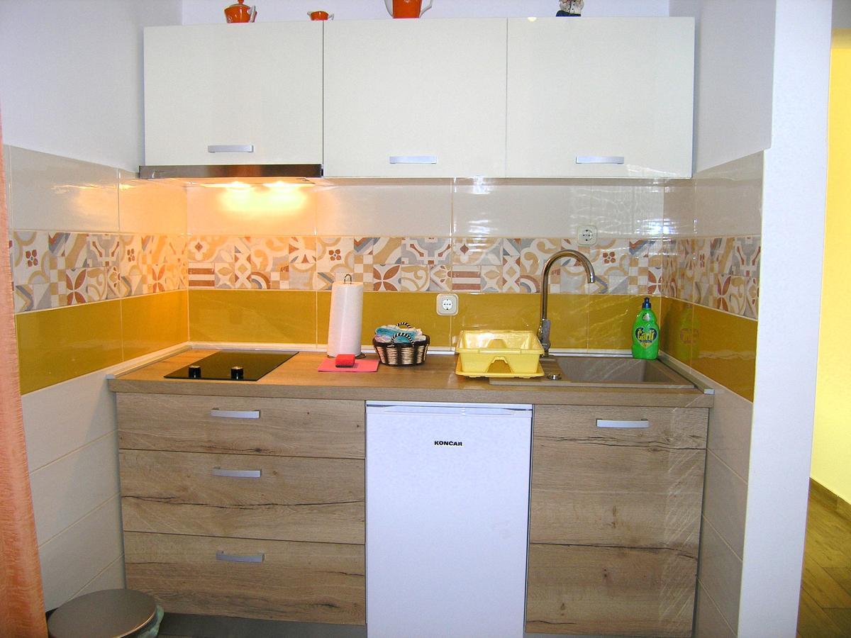 Apartman Braut Krk Town Esterno foto
